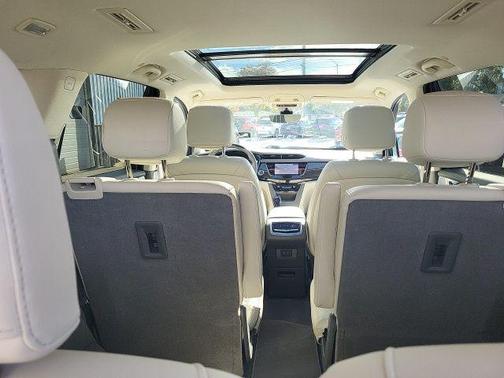 2022 Cadillac XT6 Premium Luxury AWD