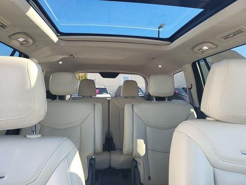 2022 Cadillac XT6 Premium Luxury AWD