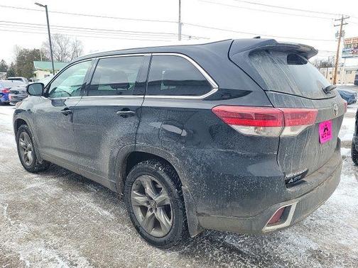 2017 Toyota Highlander Limited Platinum