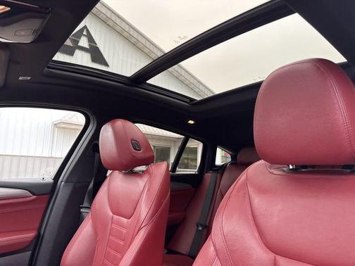 2021 BMW X4 xDrive30i