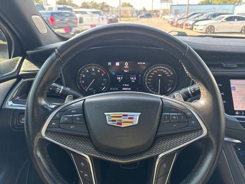 2021 Cadillac XT5 Sport