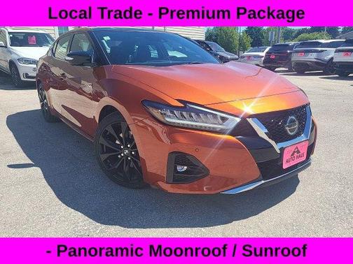 Sunset Drift Chromaflair 2019 Nissan Maxima 3.5 SR
