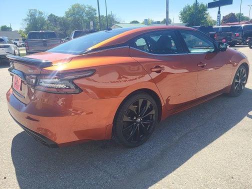 Sunset Drift Chromaflair 2019 Nissan Maxima 3.5 SR