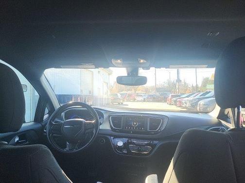 2019 Chrysler Pacifica Touring Plus