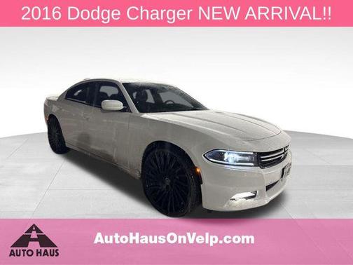 2016 Dodge Charger SXT