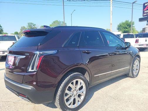 2021 Cadillac XT5 Sport