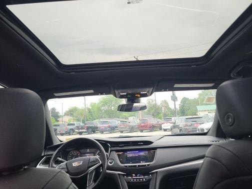 2021 Cadillac XT5 Sport