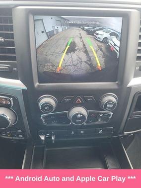 Diamond Black Crystal Pearlcoat 2021 RAM 1500 Classic SLT