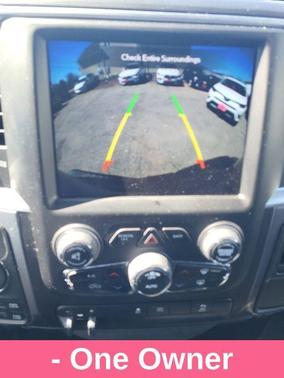 Diamond Black Crystal Pearlcoat 2021 RAM 1500 Classic SLT