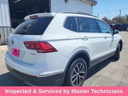 Pure White 2021 Volkswagen Tiguan 2.0T SE 4MOTION