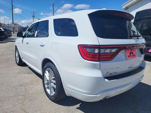 White Knuckle Clearcoat 2022 Dodge Durango R/T Plus