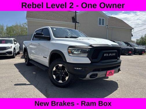 Bright White Clearcoat 2022 RAM 1500 Rebel