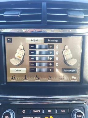 White Platinum Clearcoat Metallic 2018 Lincoln Continental Reserve