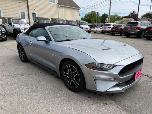 Photo 1 of 26 of 2020 Ford Mustang GT Premium