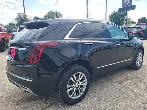 Stellar Black Metallic 2022 Cadillac XT5 Premium Luxury