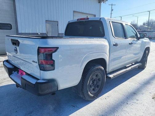 2024 Nissan Frontier S