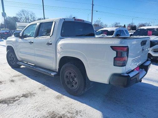 2024 Nissan Frontier S