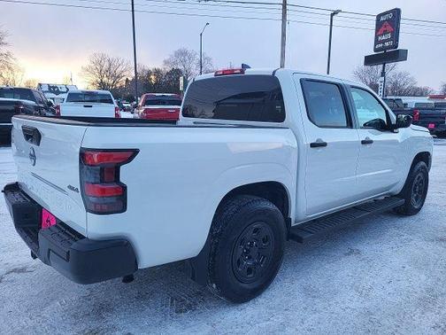 2024 Nissan Frontier S