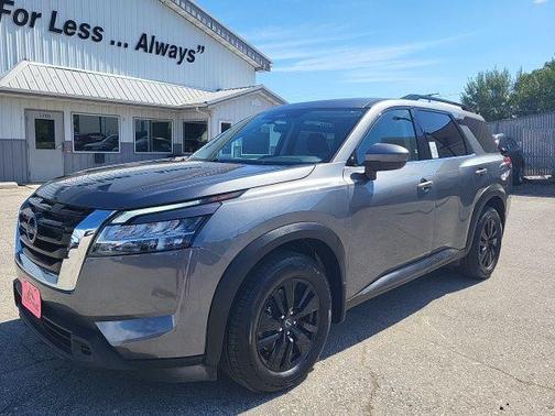 2022 Nissan Pathfinder SV 4WD