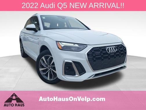 2022 Audi Q5 45 S line Premium Plus