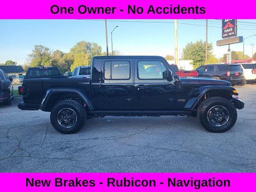 Black Clearcoat 2022 Jeep Gladiator Rubicon