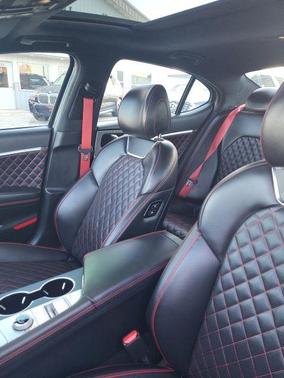 2022 Genesis G70 3.3T AWD