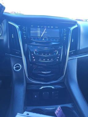 2016 Cadillac Escalade Platinum