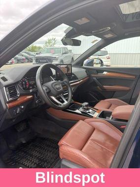 Navarra Blue Metallic 2021 Audi Q5 45 Prestige