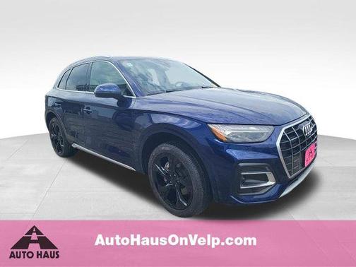Navarra Blue Metallic 2021 Audi Q5 45 Prestige