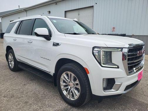 2022 GMC Yukon SLT