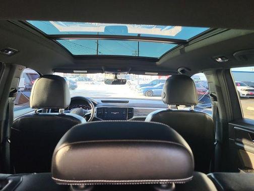 2022 Volkswagen Atlas Cross Sport 2.0T SE w/Technology 4MOTION