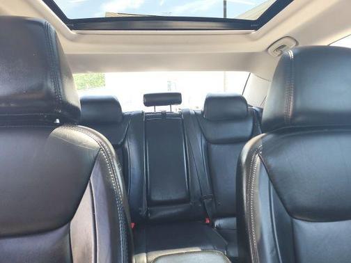 2016 Chrysler 300 Limited