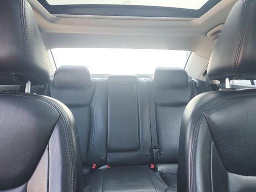 2016 Chrysler 300 Limited