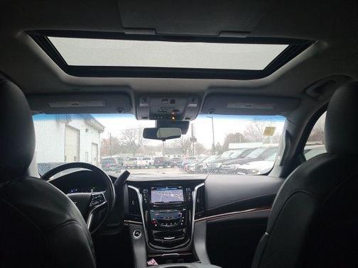 2019 Cadillac Escalade ESV Premium Luxury