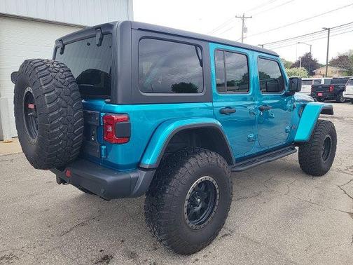 Bikini Pearlcoat 2019 Jeep Wrangler Unlimited Rubicon