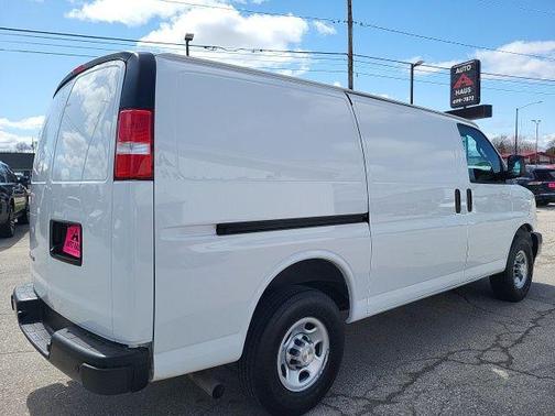 2021 Chevrolet Express 2500 RWD 2500 Regular Wheelbase WT