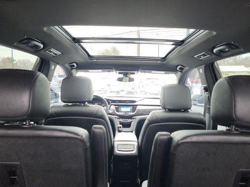 2022 Cadillac XT6 Premium Luxury AWD