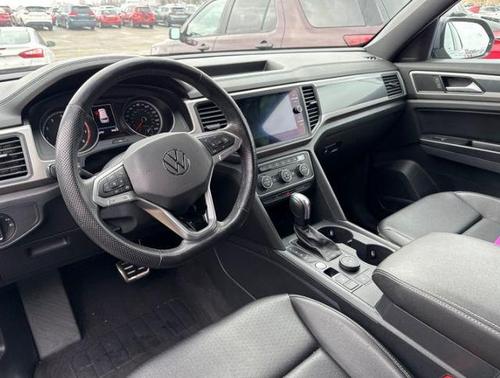 2020 Volkswagen Atlas Cross Sport 3.6L V6 SE w/Technology R-Line