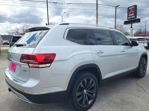 2019 Volkswagen Atlas 3.6L SEL Premium