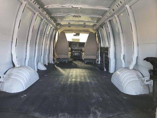 2024 GMC Savana 2500 Work Van