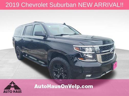 2019 Chevrolet Suburban LT