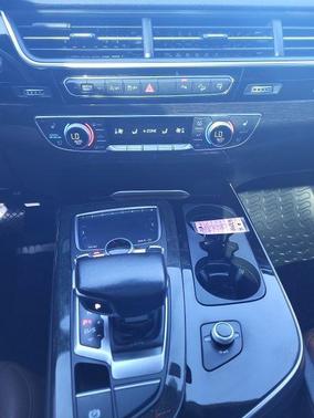 2017 Audi Q7 3.0T Prestige