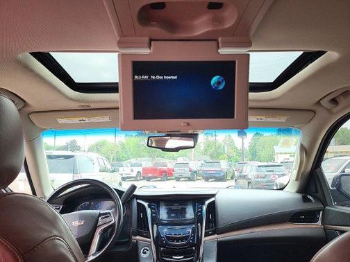 2016 Cadillac Escalade Premium
