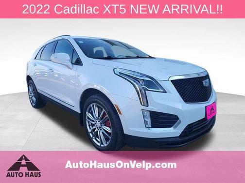 2022 Cadillac XT5 Sport