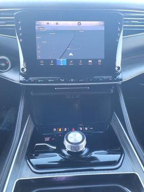 2023 Jeep Wagoneer Series II