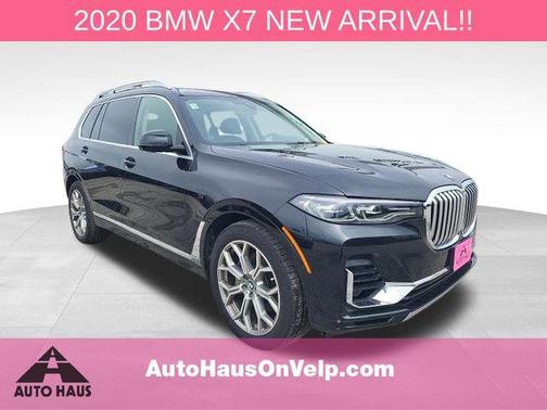 Black Sapphire Metallic 2020 BMW X7 xDrive40i