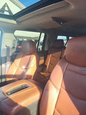 2016 Cadillac Escalade ESV Luxury