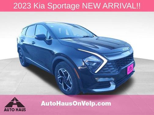 Fusion Black 2023 Kia Sportage LX