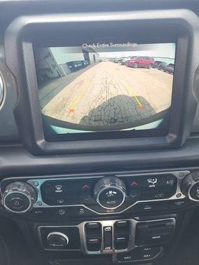 Black Clearcoat 2021 Jeep Wrangler Unlimited Sahara