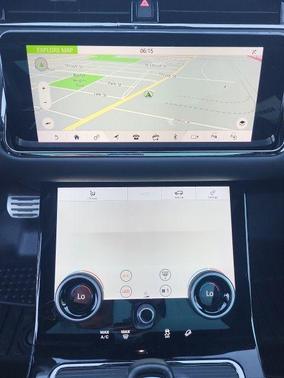Fuji White 2020 Land Rover Range Rover Evoque R-Dynamic SE